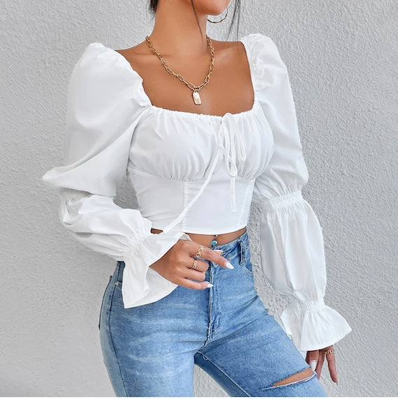 Puffed sleeve blouse